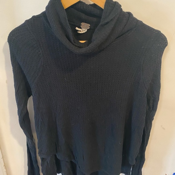 Free People sweater top - Picture 3 of 8